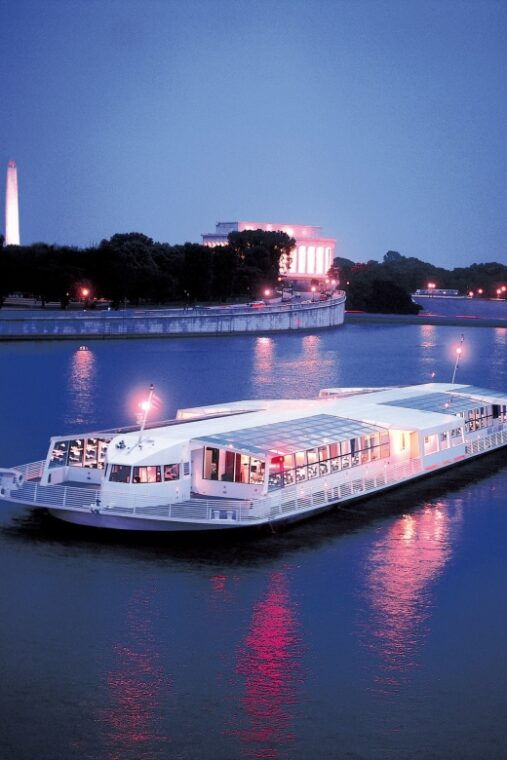 washington-dc-christmas-eve-gourmet-brunch-or-dinner-cruise