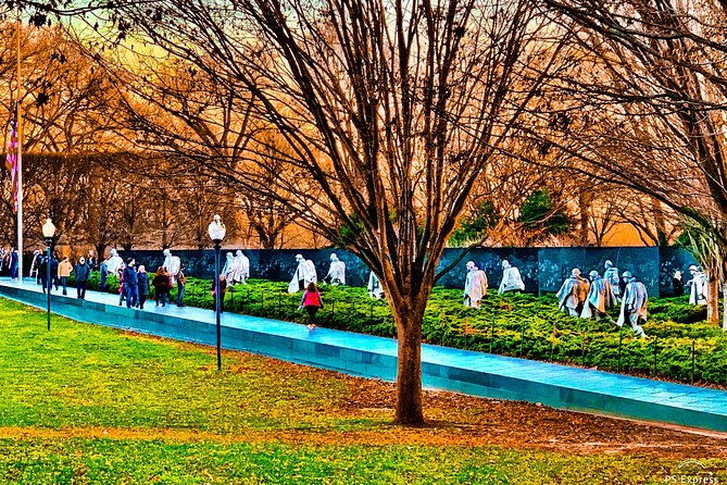 washington-dc-city-guided-tour-in-private-luxury-vehicle