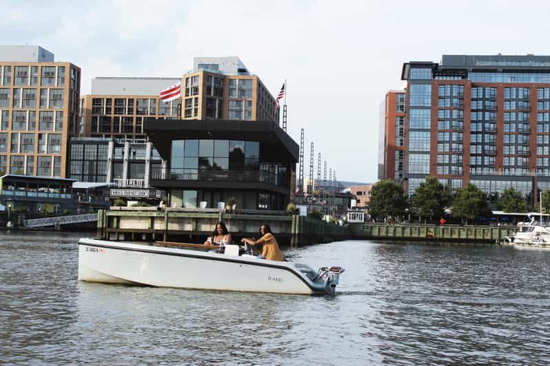Washington DC: Navy Yard Self-Driven Boat Tour with Map - Authentic Traveler Insights  