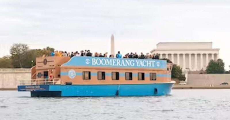 Washington, DC: Potomac River Yacht Cruise with Open Bar - The Experience: Music, Atmosphere, and Authenticity