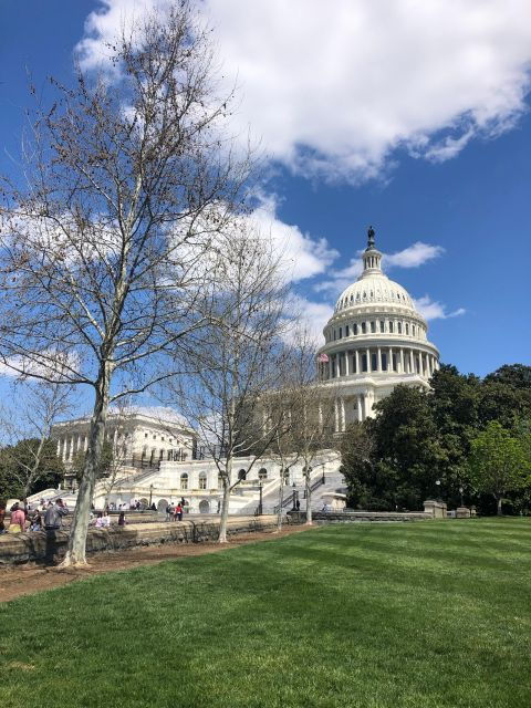 washington-dc-private-tour-with-luxury-vehicle