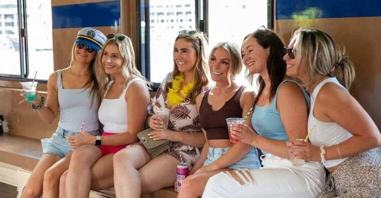 washington-dc-sightseeing-brunch-cruise-with-open-bar