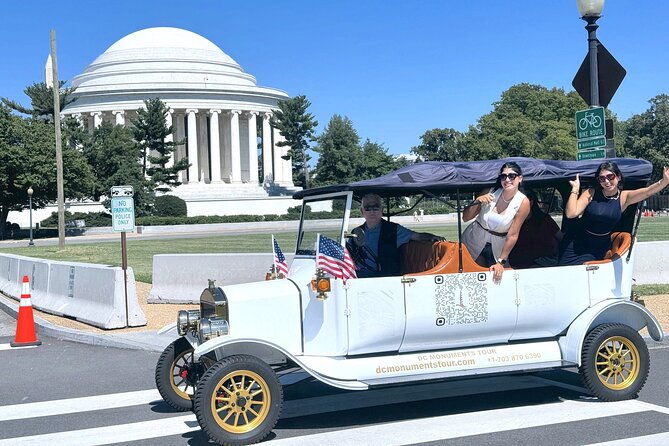 washington-dc-sightseeing-tour-by-electric-cart-or-vintage-car-2