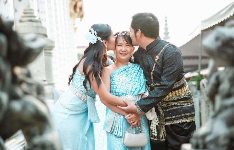 wat-arun-photoshoot-in-thai-costume-bangkok-thailand