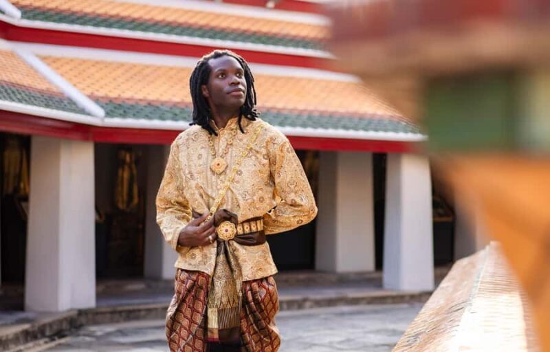 Wat Pho: Traditional Thai Costume Photoshoot - The Practicalities: What to Expect