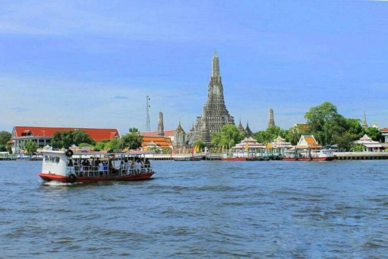 wat-pho-wat-arun-and-wat-hong-rattanaram-private-tour