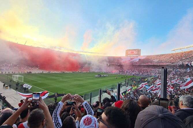 watch-a-river-plate-match-at-the-monumental-in-buenos-aires