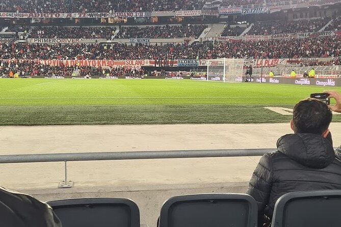 watch-a-river-plate-match-at-the-monumental-in-buenos-aires