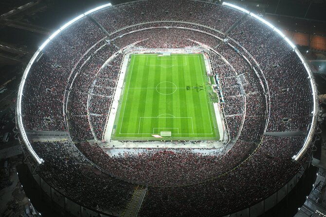 watch-a-river-plate-match-at-the-monumental-in-buenos-aires