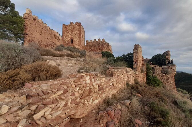 watch-the-sunset-from-the-castle-of-serra