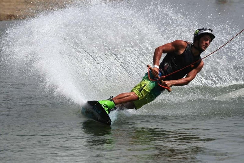 Water sports in Bratislava - Wakeboarding/Waterski/Kneeboard - Key Points