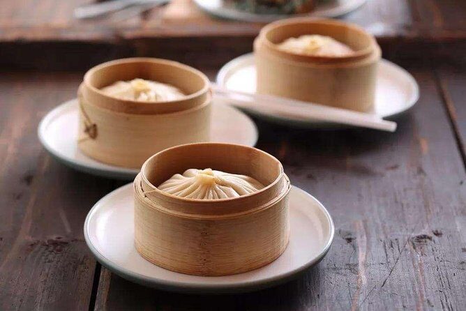 Water Town Shanghai Private Day Trip - Enjoy Local Life, Street Food, Boating - Key Points