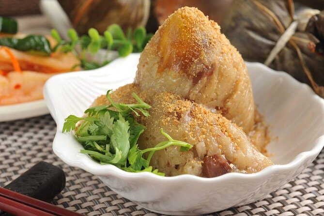 Water Town Shanghai Private Day Trip - Enjoy Local Life, Street Food, Boating - Who Is This Tour Best For?