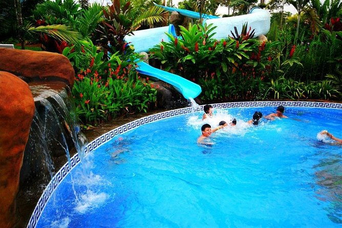 water-tubing-and-hot-springs-adventure-by-rincon-de-la-vieja-from-tamarindo
