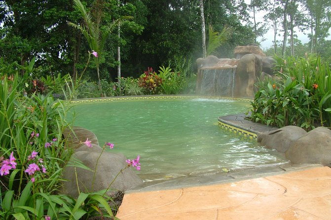 water-tubing-and-hot-springs-eco-adventure-at-rincon-de-la-vieja-from-playa-hermosa