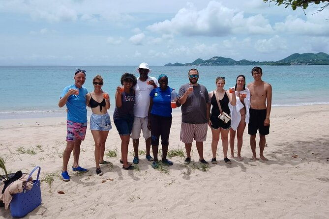 waterfall-and-beach-safari-in-santa-lucia
