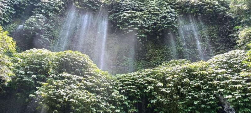 waterfall-stukel-kelambu-sukarara-village