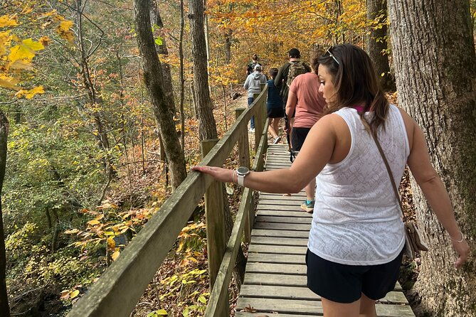 waterfall-wonders-hiking-tour