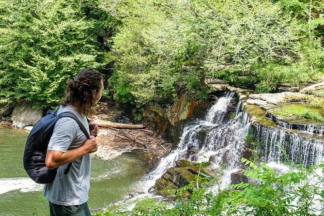 waterfall-wonders-hiking-tour