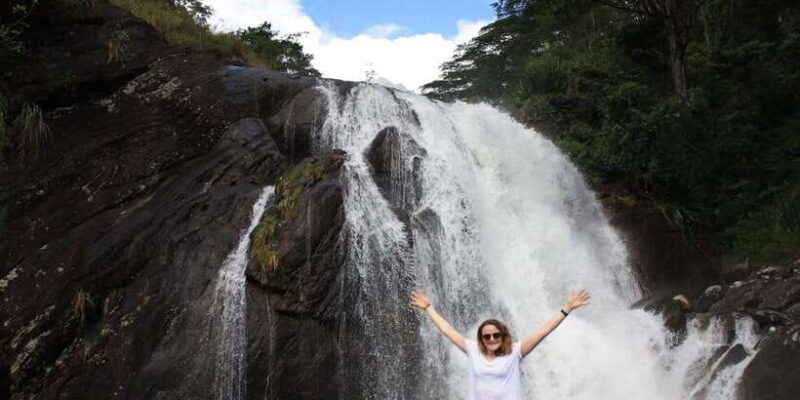 waterfalls-hunting-near-kandy