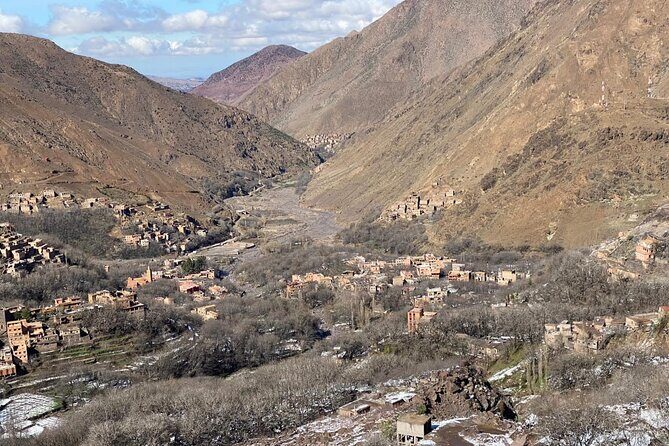 Waterfalls, Three valleys, Atlas Montains, Camels & Desert - Key Points