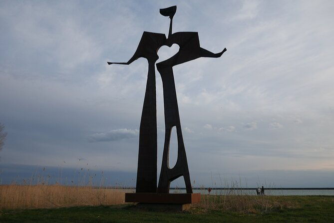 waterfront-ride-outer-harbor-history-bike-tour