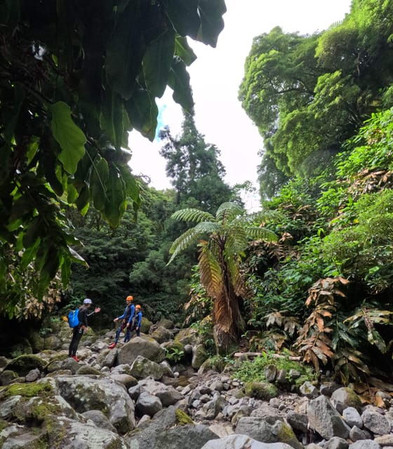 waterpark-canyoning-ribeira-dos-caldeiroes-sao-miguel-azores
