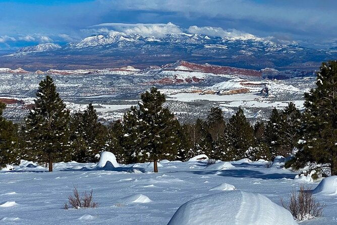 waterpocket-fold-offroad-tour-to-strike-valley-overlook