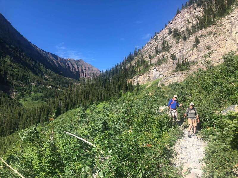 waterton-lakes-national-park-upper-rowe-lakes-hike