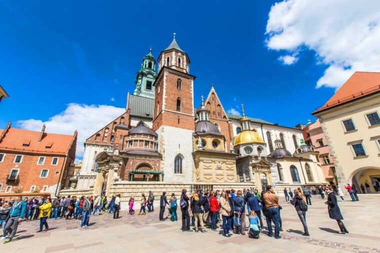 wawel-castle-and-cathedral-guided-tour-3
