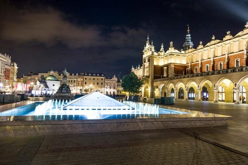 wawel-castle-cathedral-rynek-underground-tour-with-lunch