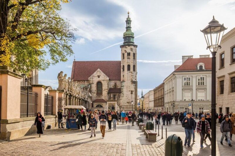wawel-castle-old-town-with-st-marys-church-guided-tour-2