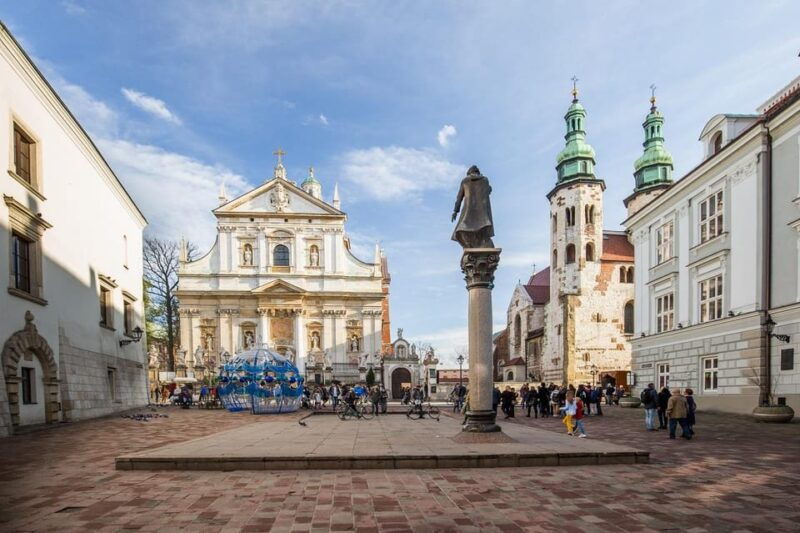 wawel-castle-old-town-with-st-marys-church-guided-tour