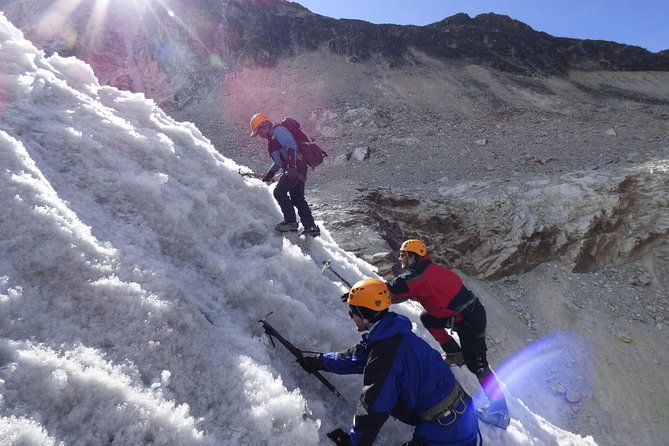 we-climb-the-huayna-potosi-3-days