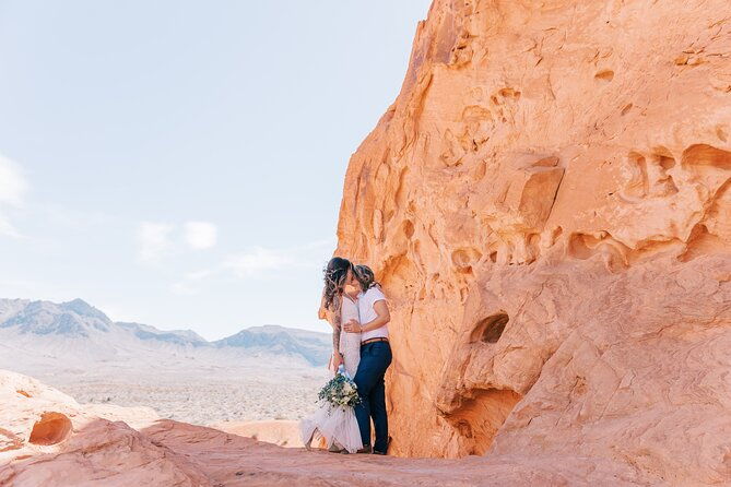 wedding-in-french-at-valley-of-fire