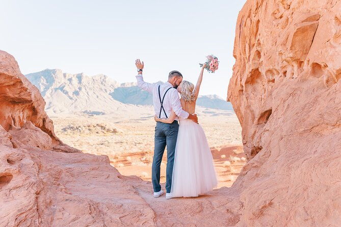 wedding-in-french-at-valley-of-fire