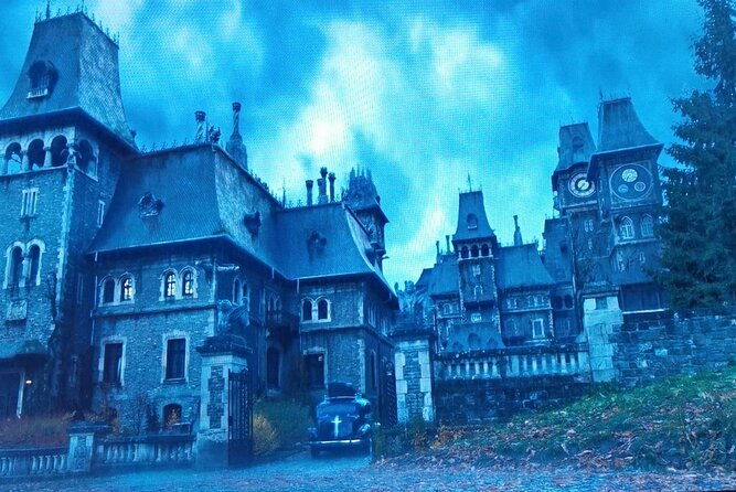 wednesday-series-adams-family-visit-six-filming-locations