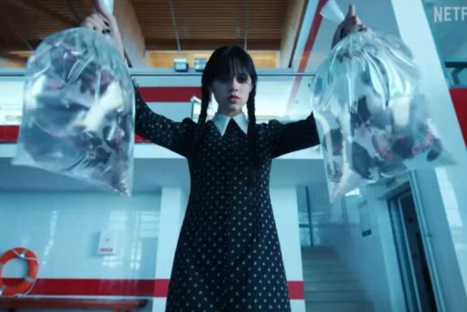 wednesday-series-adams-family-visit-six-filming-locations