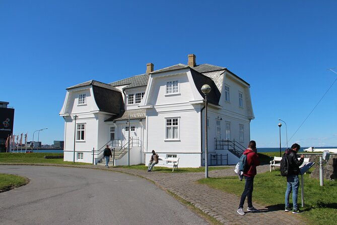 weekend-city-break-city-tour-flyover-iceland-experience