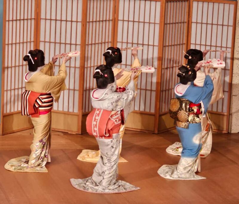 Weekend Geisha Dance Performance Hana-no-Mai in Atami - Key Points