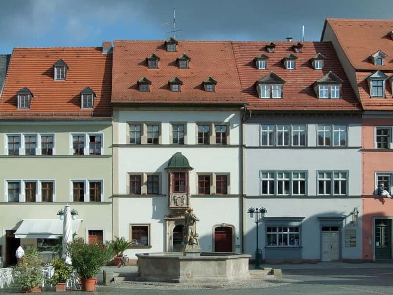 Weimar: Express Walk with a Local in 60 minutes - Why This Tour Works Well