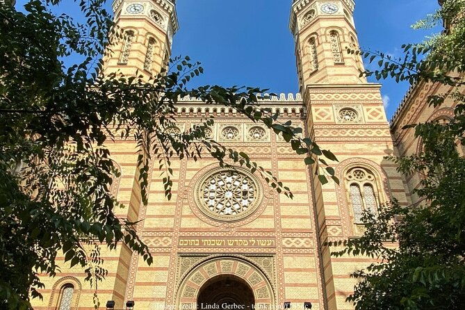 welcome-to-budapest-private-guided-walking-tour