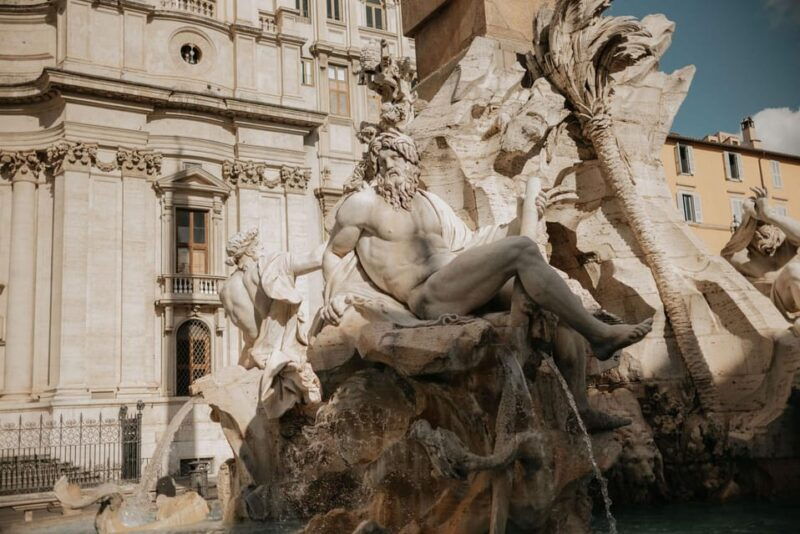 welcome-to-rome-city-highlights-small-group-walking-tour