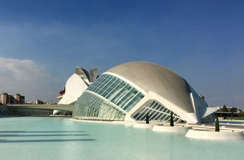 welcome-to-valencia-private-tour-with-a-local-host