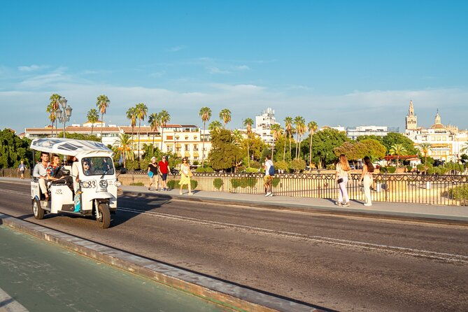 welcome-tour-to-seville-in-private-eco-tuk-tuk