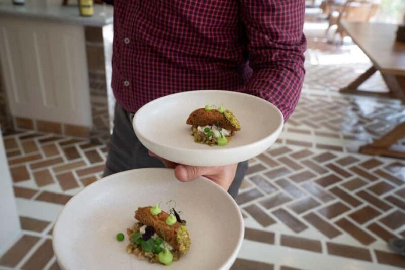 Wellington: Wharekauhau Heli-Lunch with Scenic Flight - FAQs