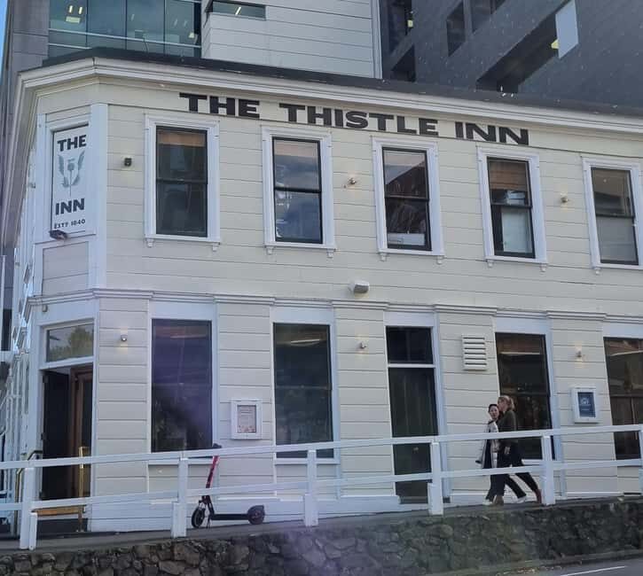 Wellington's Historical Walking Odyssey - An Authentic Taste of Wellingtons History