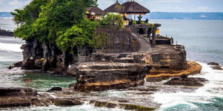west-bali-jatiluwih-rice-terrace-and-tanah-lot-sunset-tour