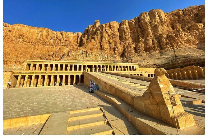 West Bank(Kings valley, Hatshepsut, Habu and Memnon) - Transportation and Group Size  