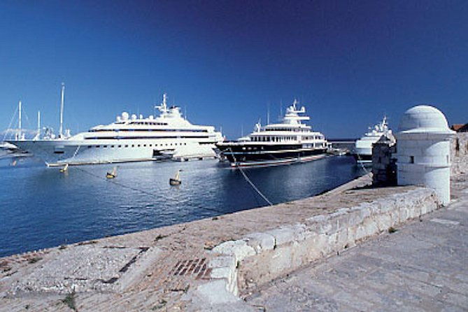 west-coast-and-countryside-shared-guided-tour-from-nice-2